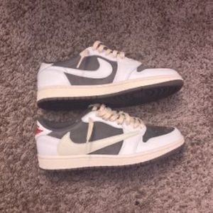 Air Jordan 1 x Travis Scott Reverse Mochas
